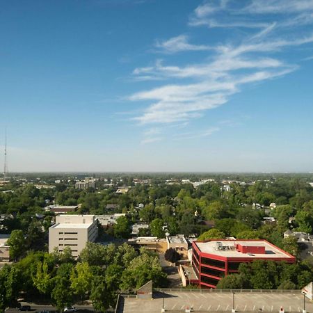 Sheraton Grand Sacramento Esterno foto