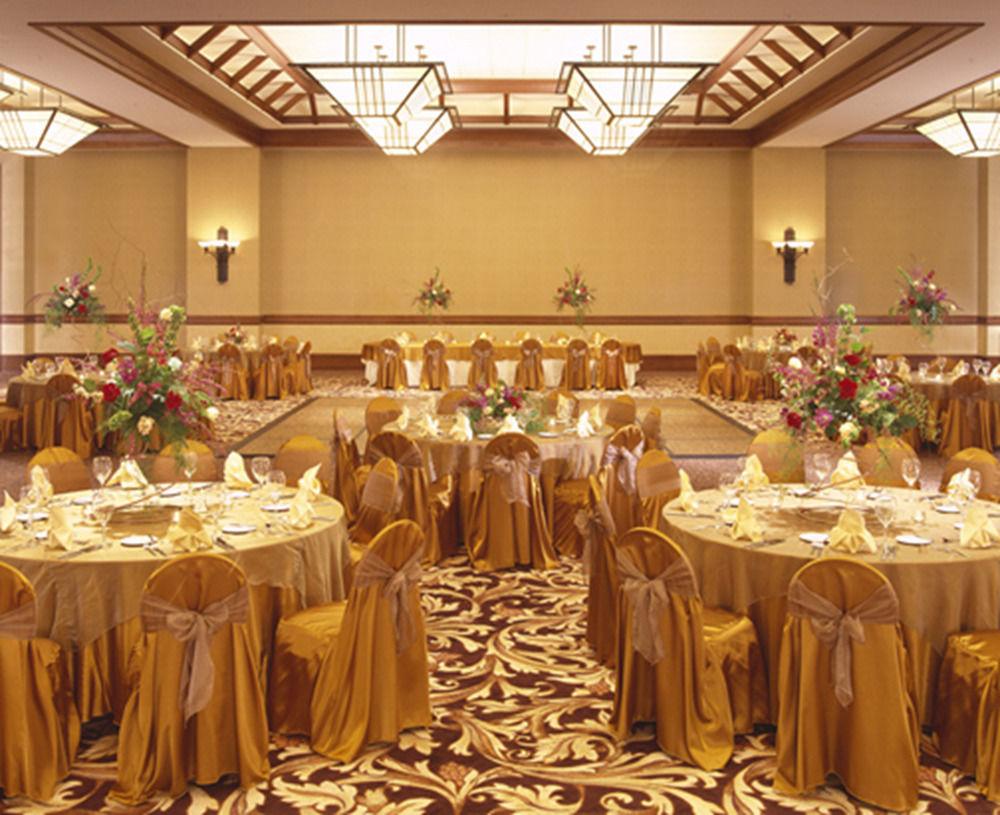Sheraton Grand Sacramento Esterno foto
