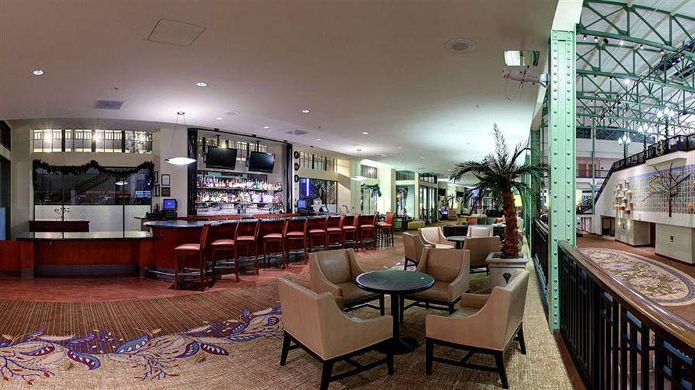 Sheraton Grand Sacramento Esterno foto