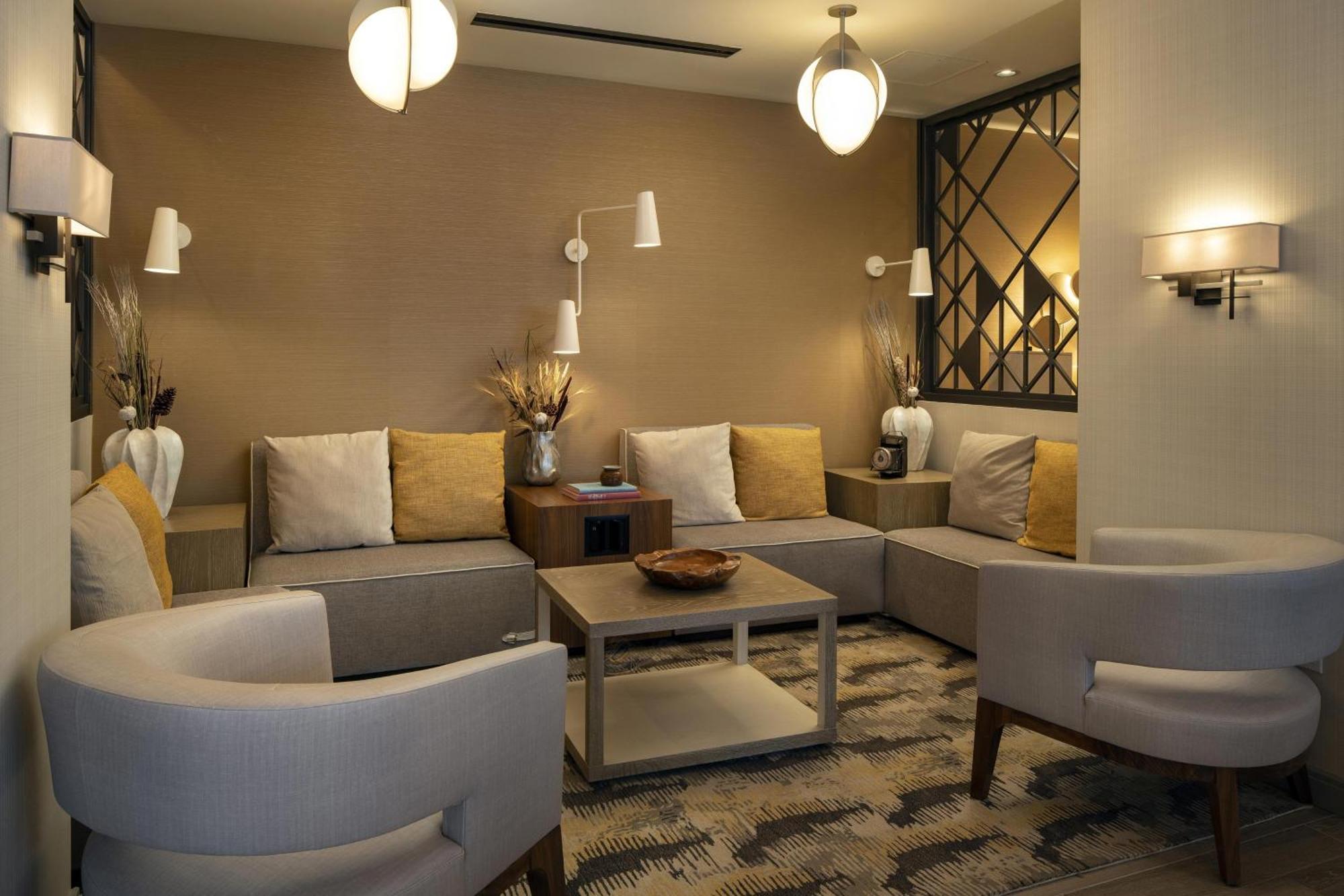 Sheraton Grand Sacramento Esterno foto